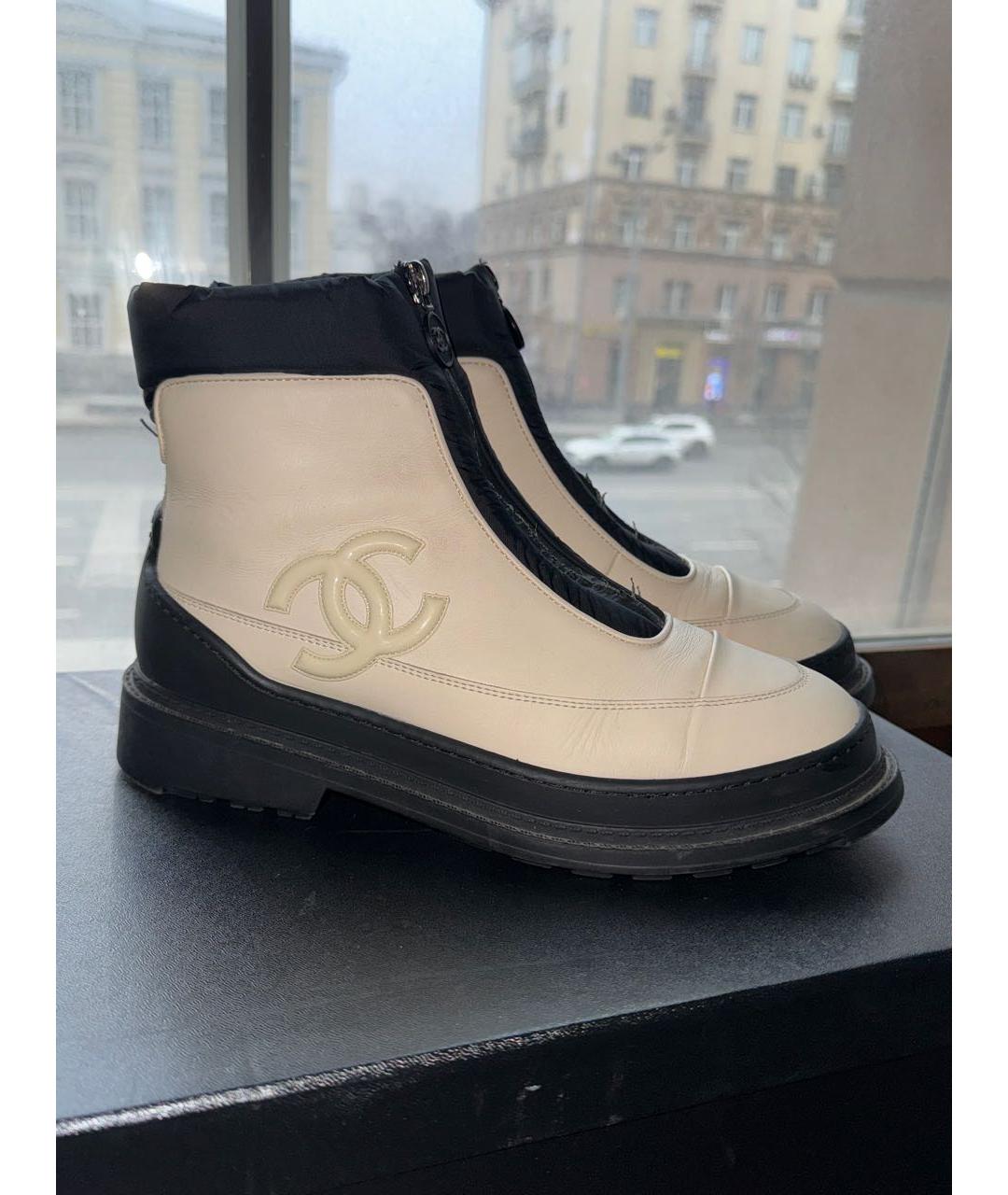 CHANEL Бежевые кожаные ботинки, фото 7