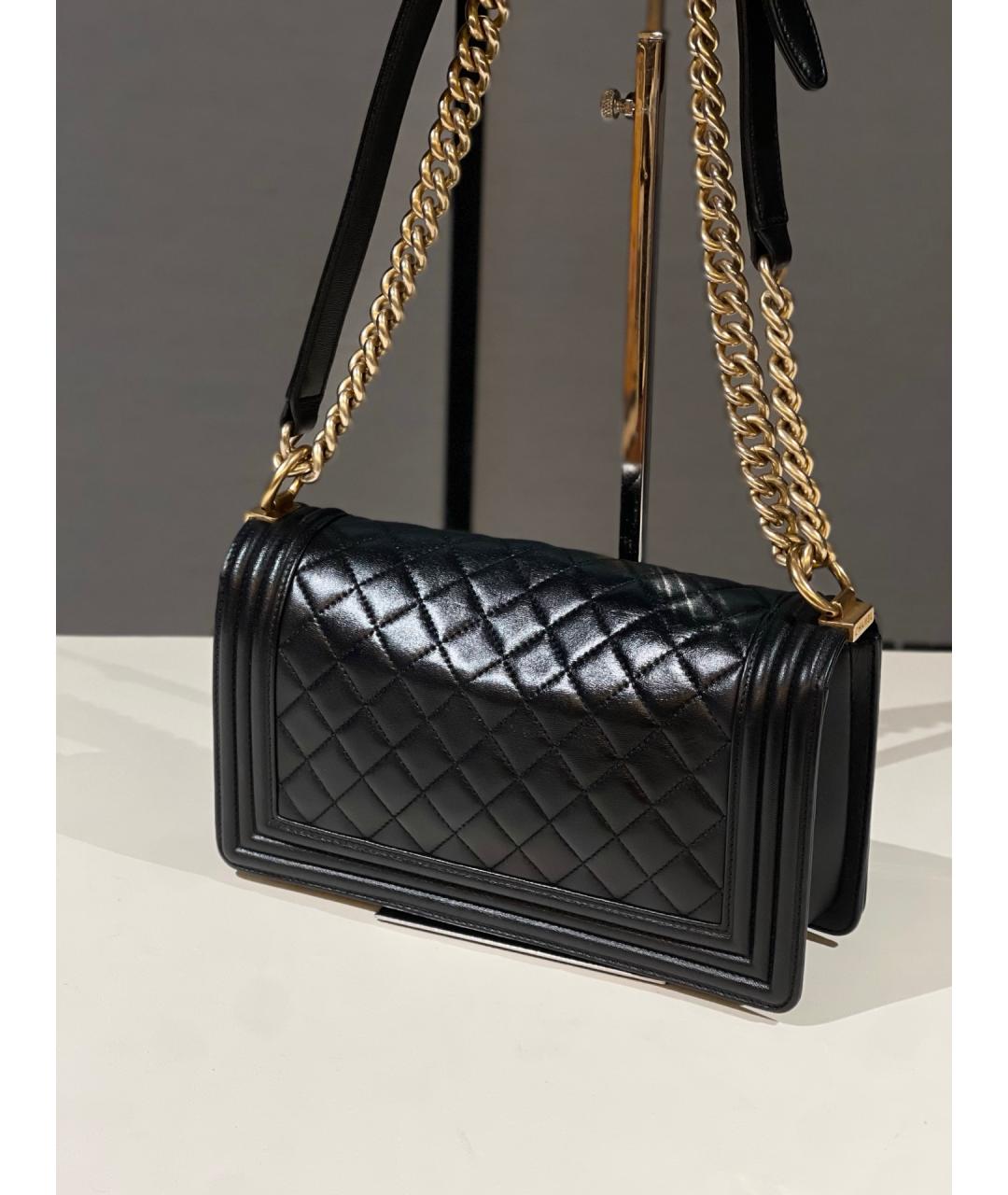 CHANEL Черная кожаная сумка через плечо, фото 4