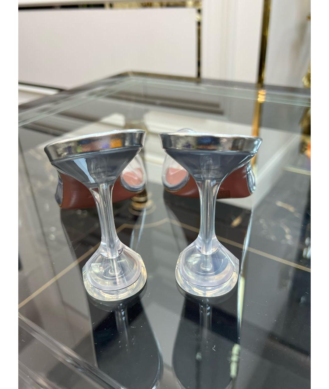 Amina Muaddi Резиновые мюли, фото 4