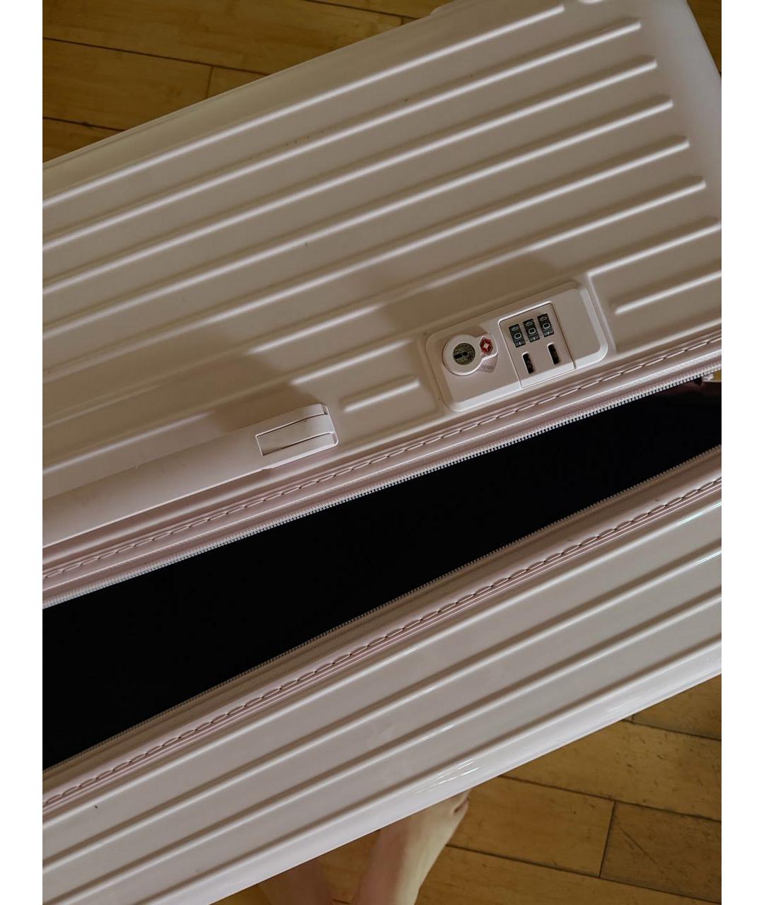 Rimowa Розовый чемодан, фото 3