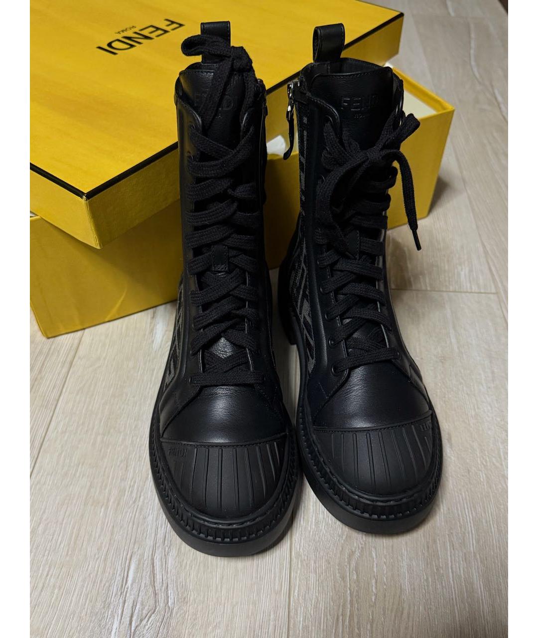 FENDI Черные текстильные ботинки, фото 2