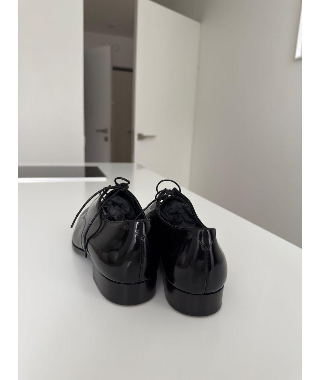 SAINT LAURENT Черные низкие ботинки из лакированной кожи, фото 3