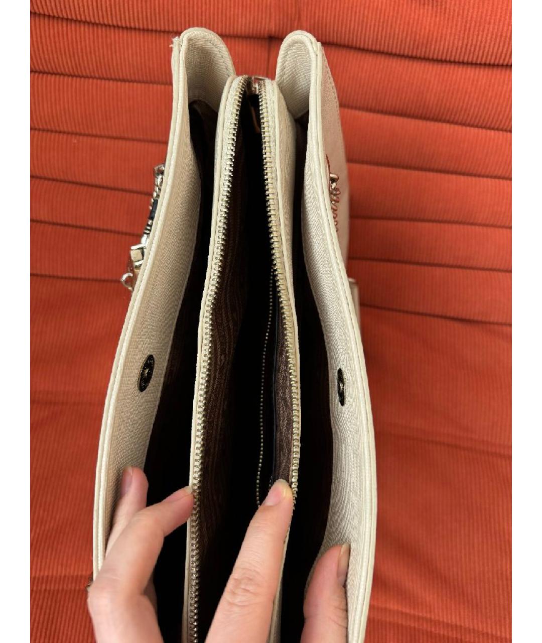 LOVE MOSCHINO Бежевая сумка с короткими ручками, фото 4