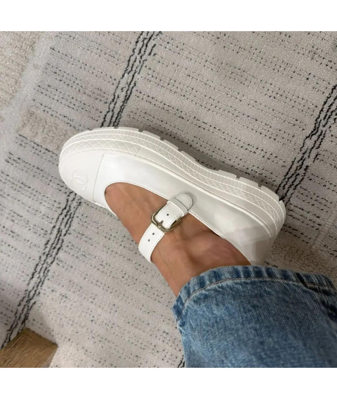 CHANEL Белые текстильные кеды, фото 2