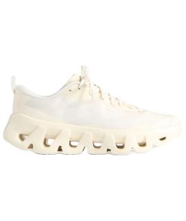 ON Низкие кроссовки / кеды