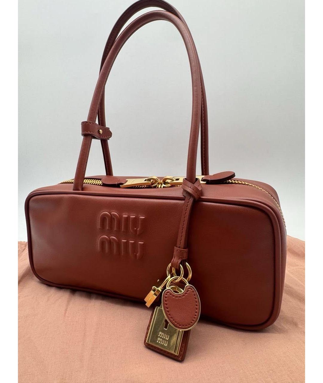 MIU MIU Коричневая кожаная сумка с короткими ручками, фото 6