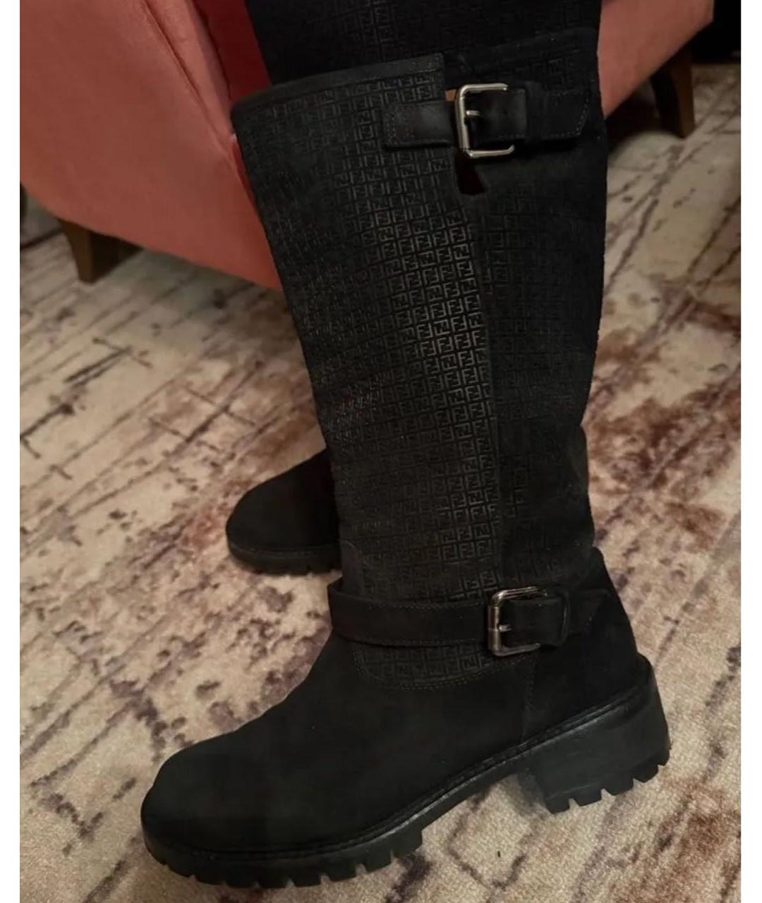 FENDI Черные замшевые сапоги, фото 5