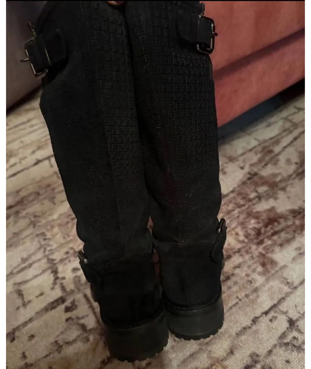 FENDI Черные замшевые сапоги, фото 4