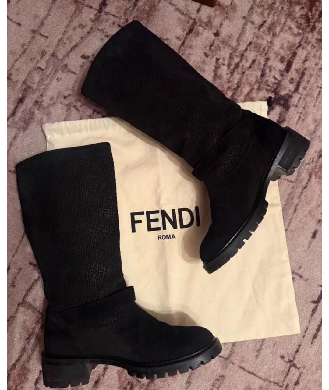 FENDI Черные замшевые сапоги, фото 2