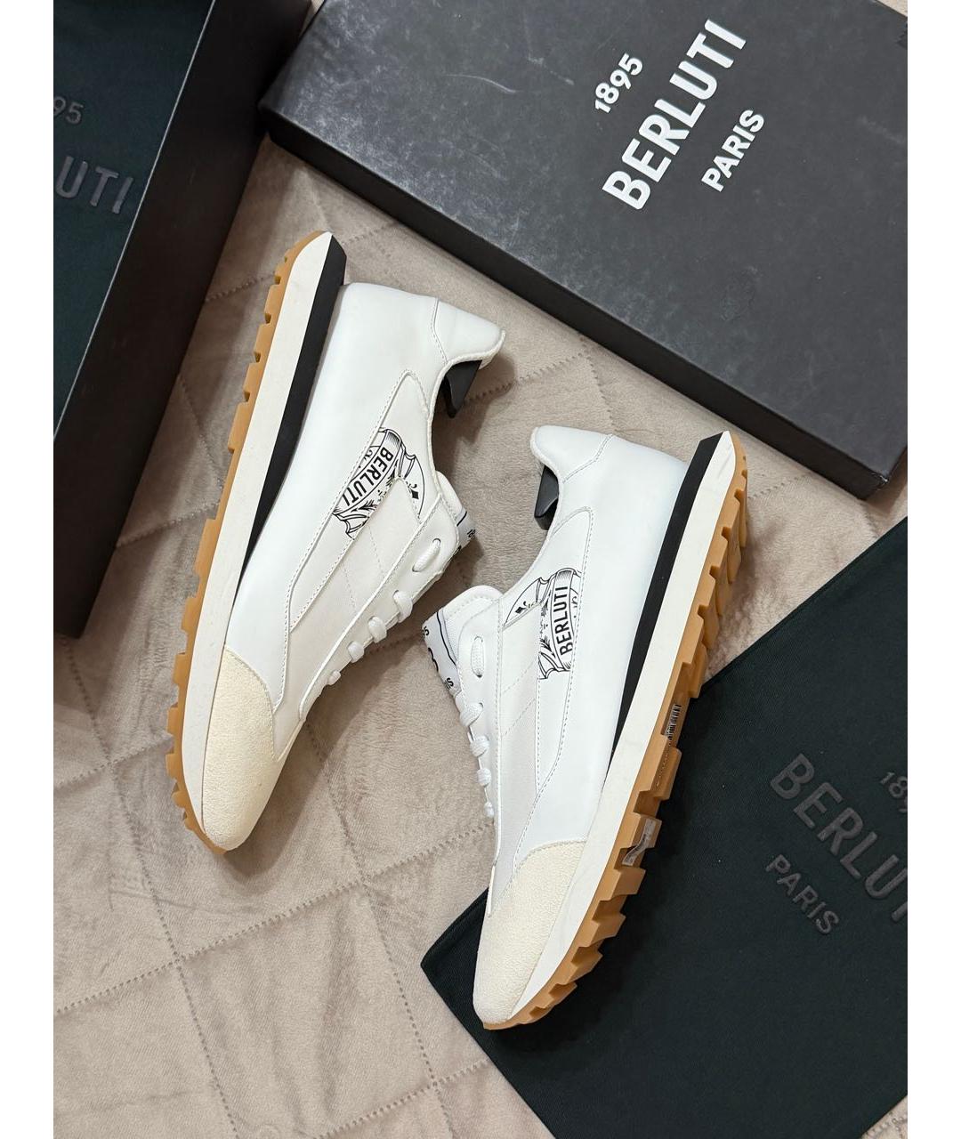 BERLUTI Белые кожаные низкие кроссовки / кеды, фото 3