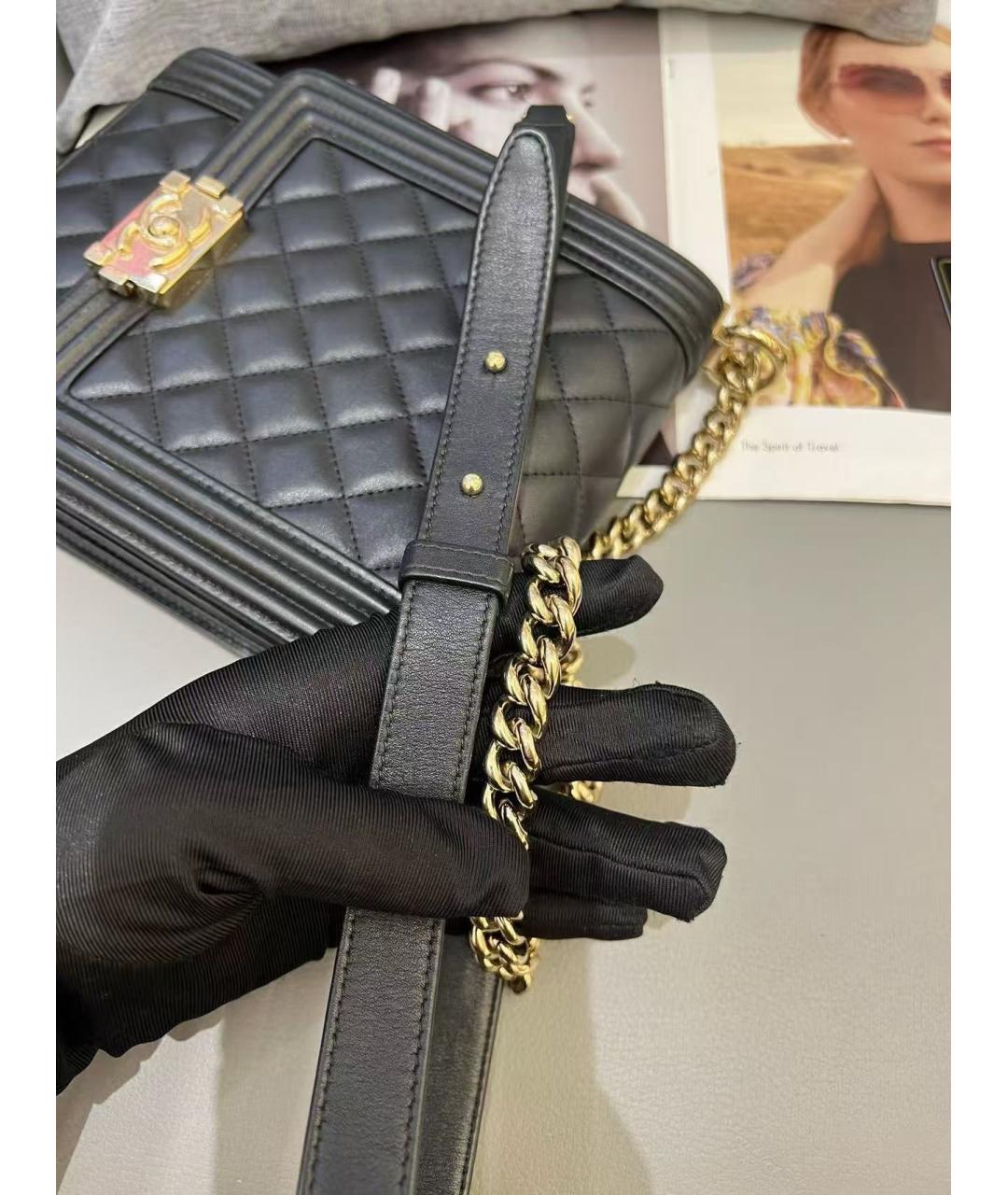 CHANEL Черная кожаная сумка через плечо, фото 6