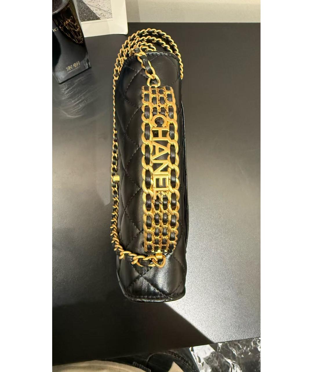 CHANEL Черная кожаная сумка через плечо, фото 4