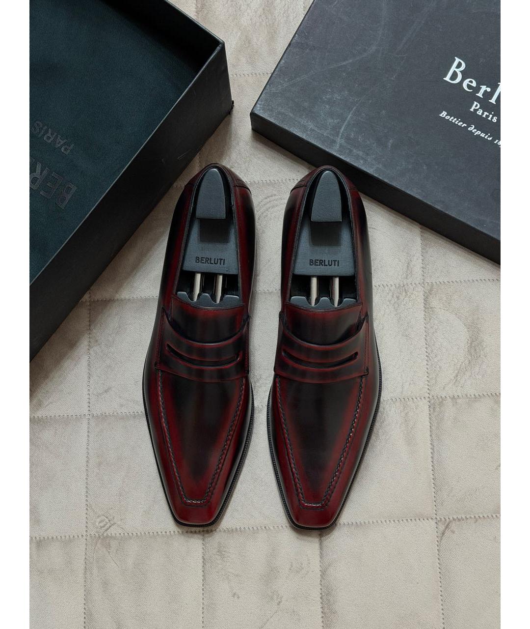 BERLUTI Бордовые кожаные лоферы, фото 4