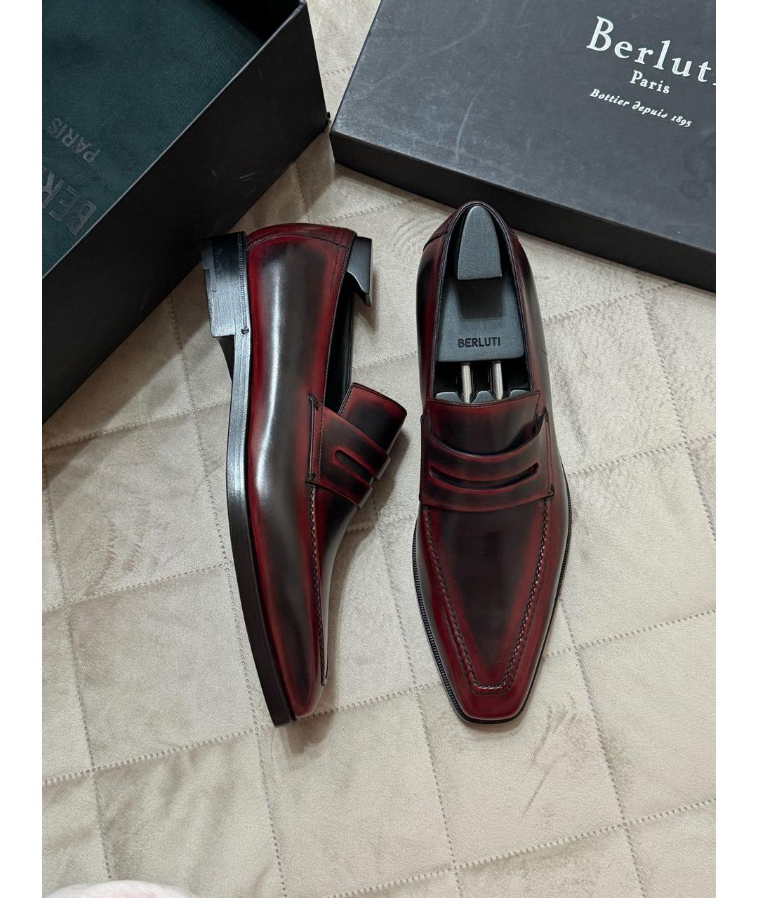 BERLUTI Бордовые кожаные лоферы, фото 3