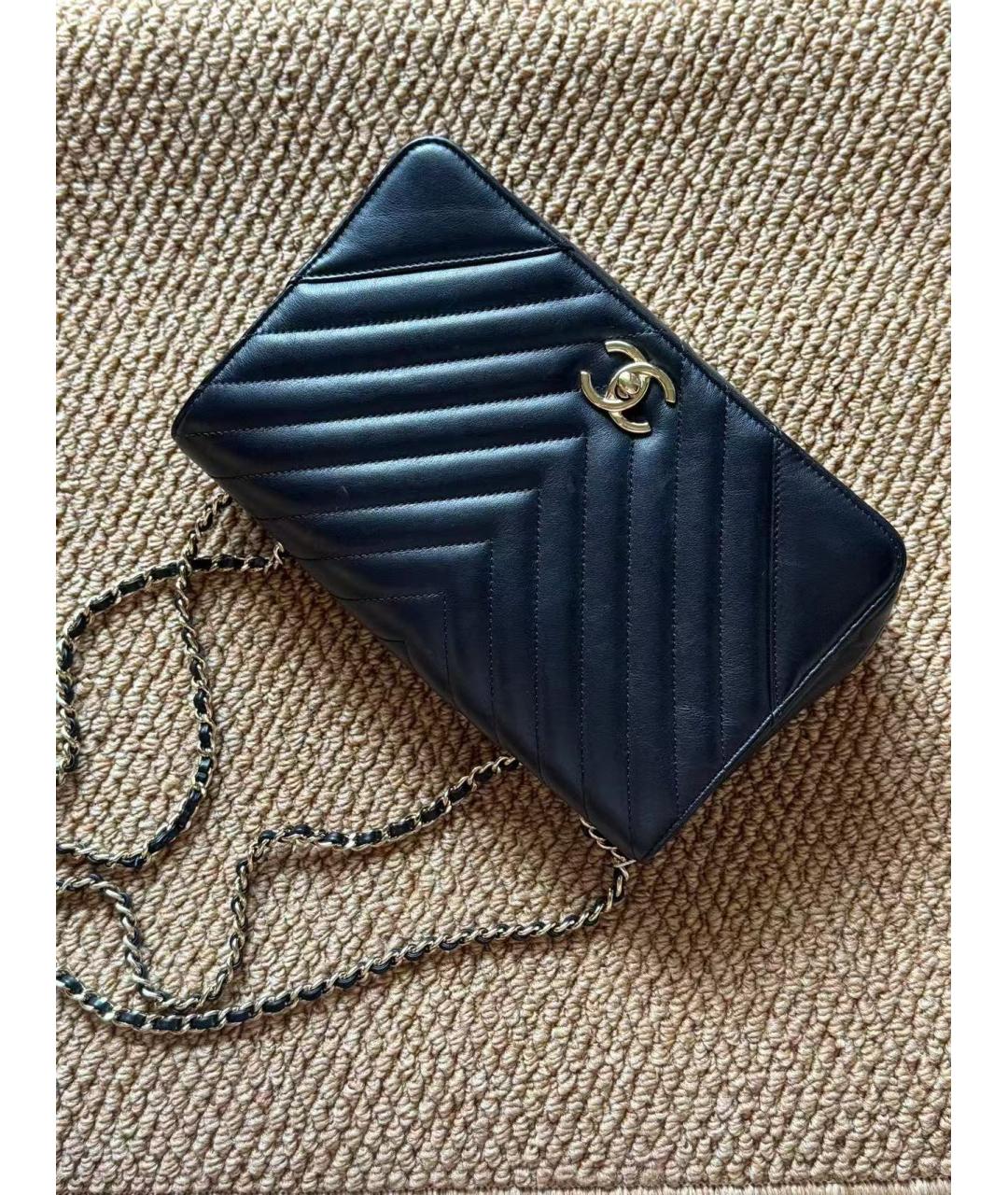 CHANEL Черная кожаная сумка через плечо, фото 6