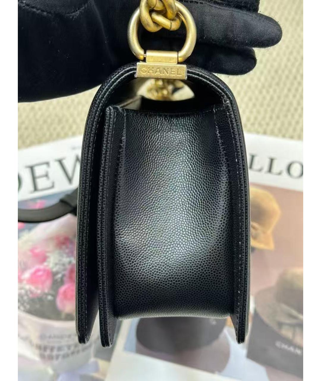 CHANEL Черная кожаная сумка через плечо, фото 5