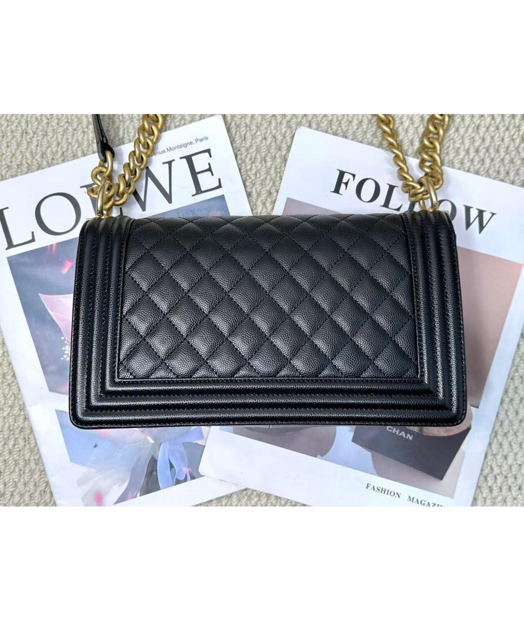 CHANEL Черная кожаная сумка через плечо, фото 3