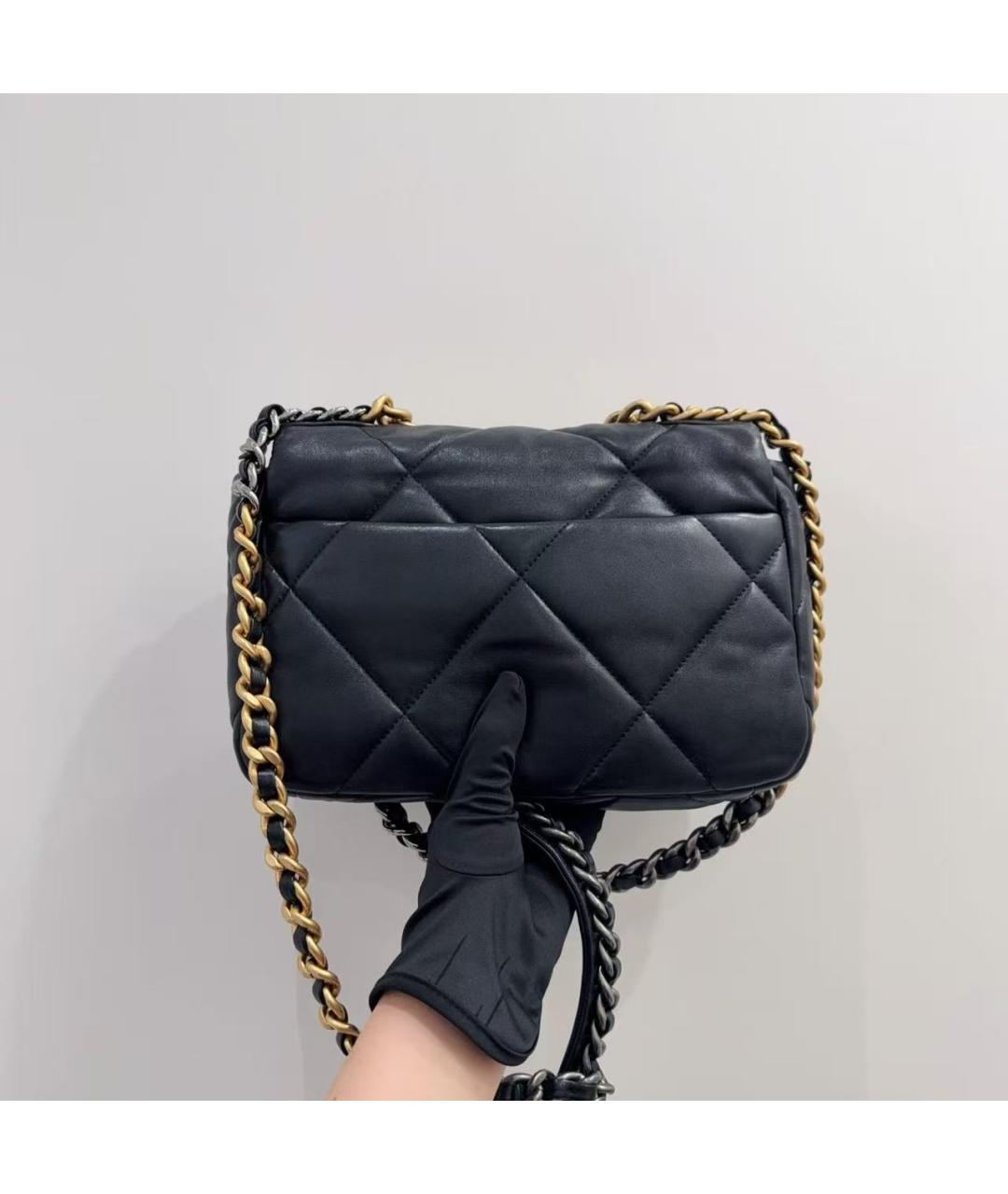 CHANEL Черная кожаная сумка через плечо, фото 3