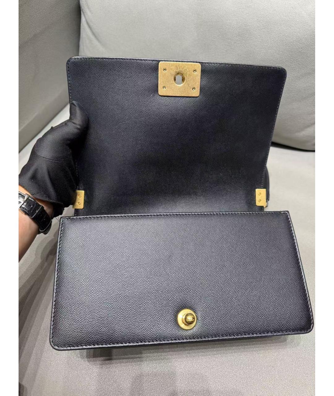 CHANEL Черная кожаная сумка через плечо, фото 4