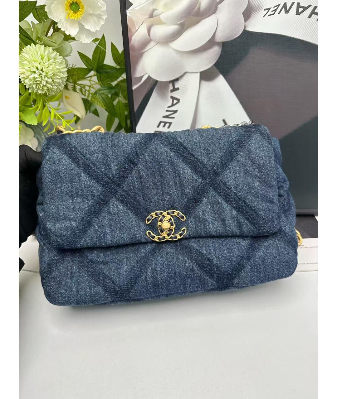 CHANEL Голубая деним сумка через плечо, фото 2