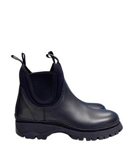 PRADA Ботинки