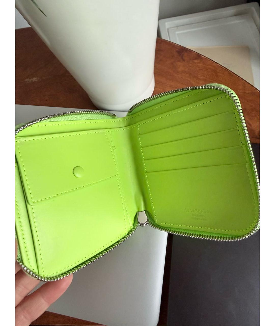ACNE STUDIOS Салатовый кожаный кошелек, фото 5