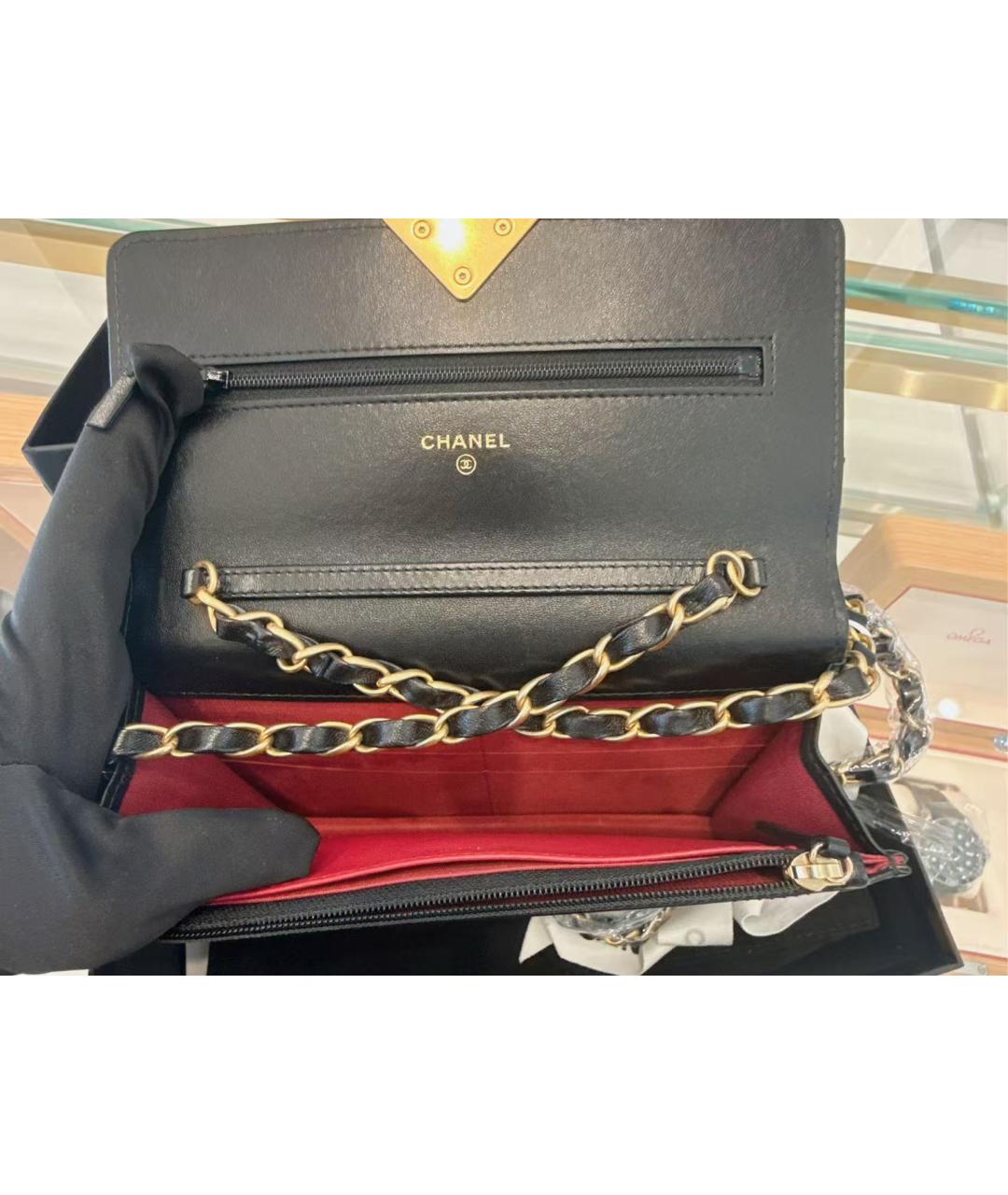 CHANEL Черная кожаная сумка через плечо, фото 3