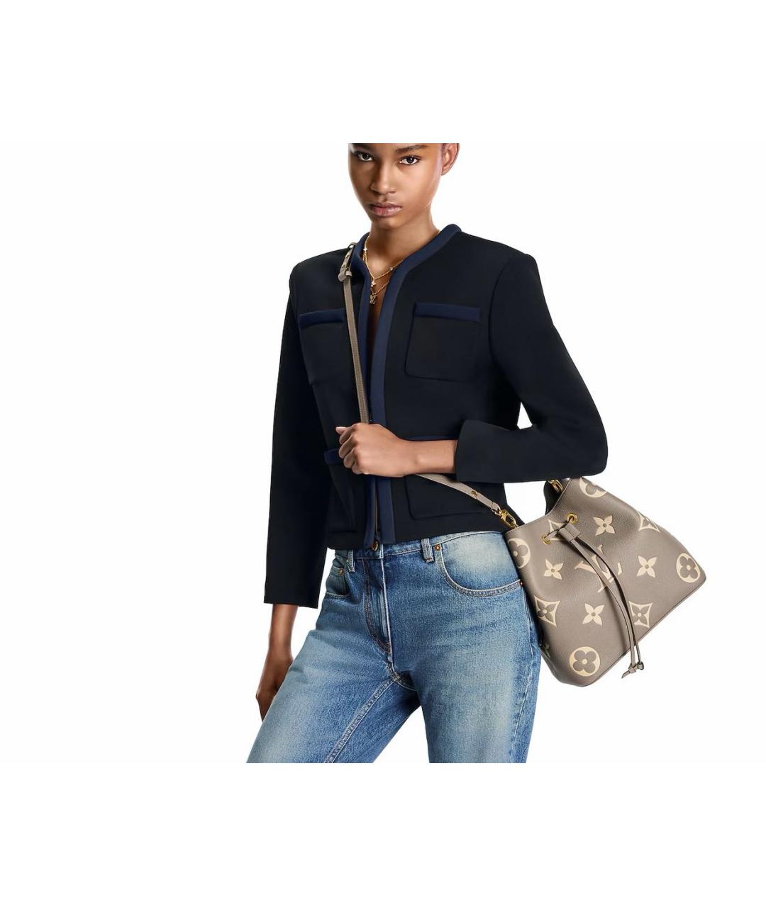 LOUIS VUITTON Бежевая кожаная сумка с короткими ручками, фото 2