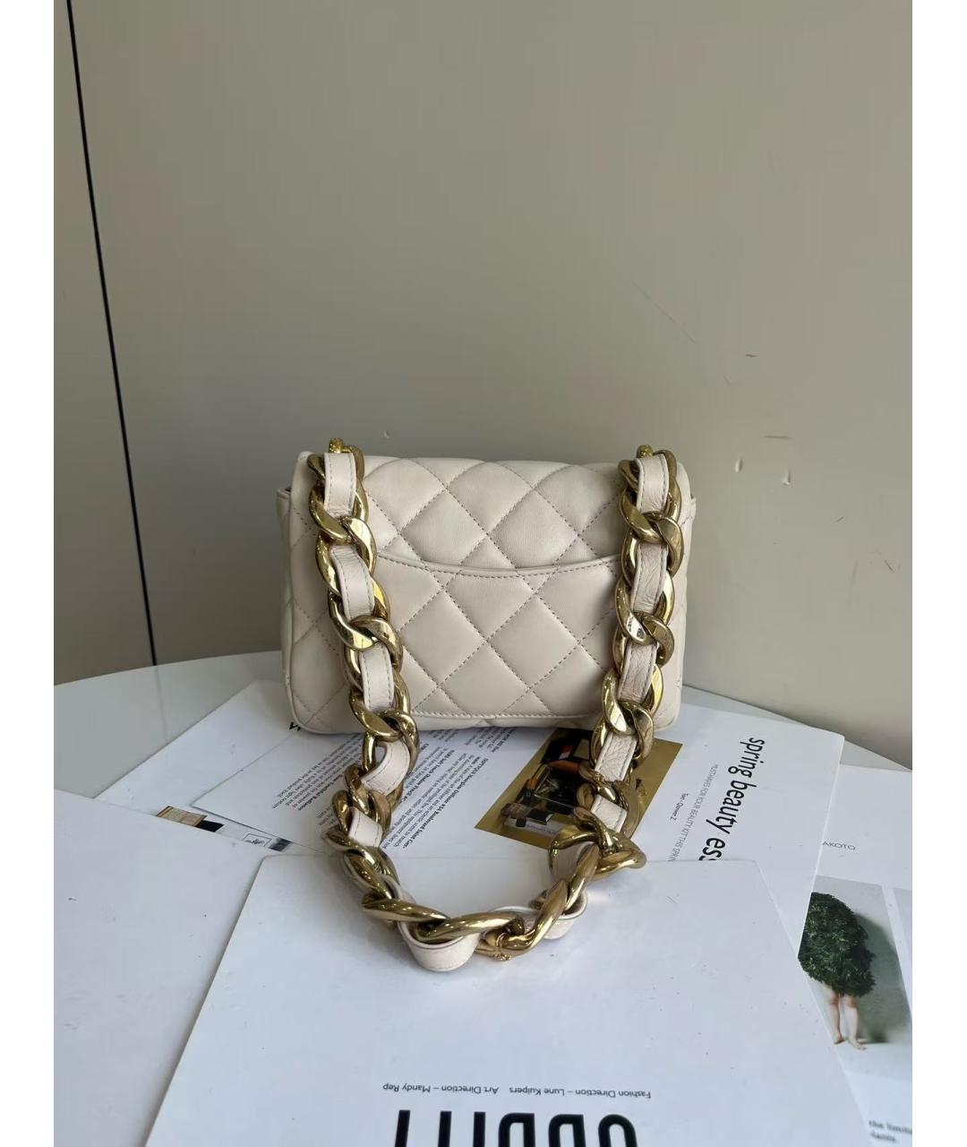 CHANEL Белая кожаная сумка через плечо, фото 3