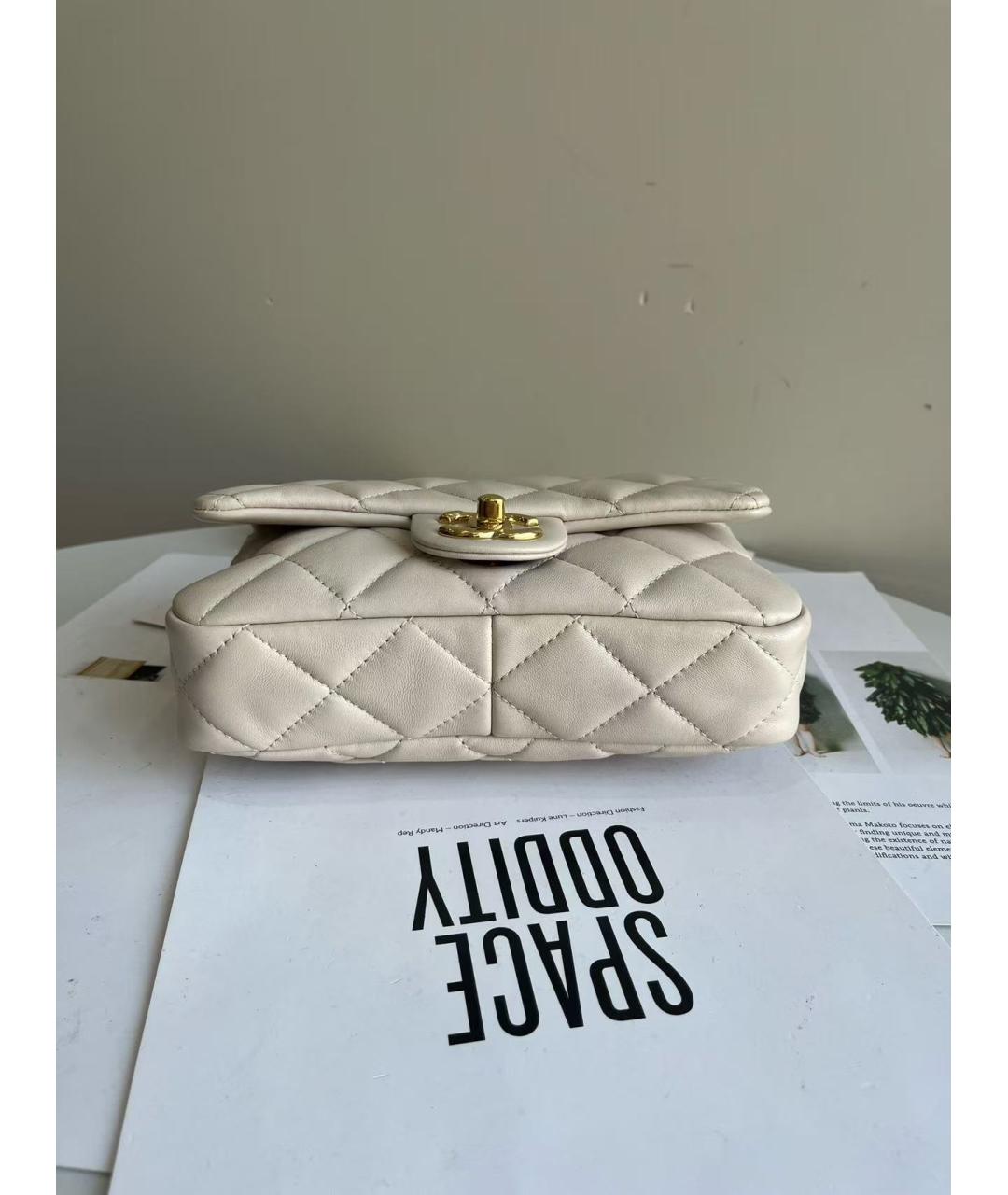 CHANEL Белая кожаная сумка через плечо, фото 5