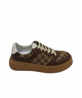 GUCCI Низкие кроссовки / кеды