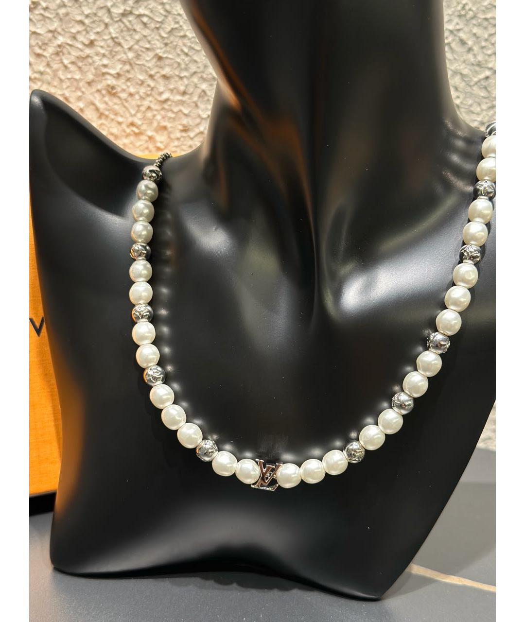 LOUIS VUITTON Белое колье, фото 5