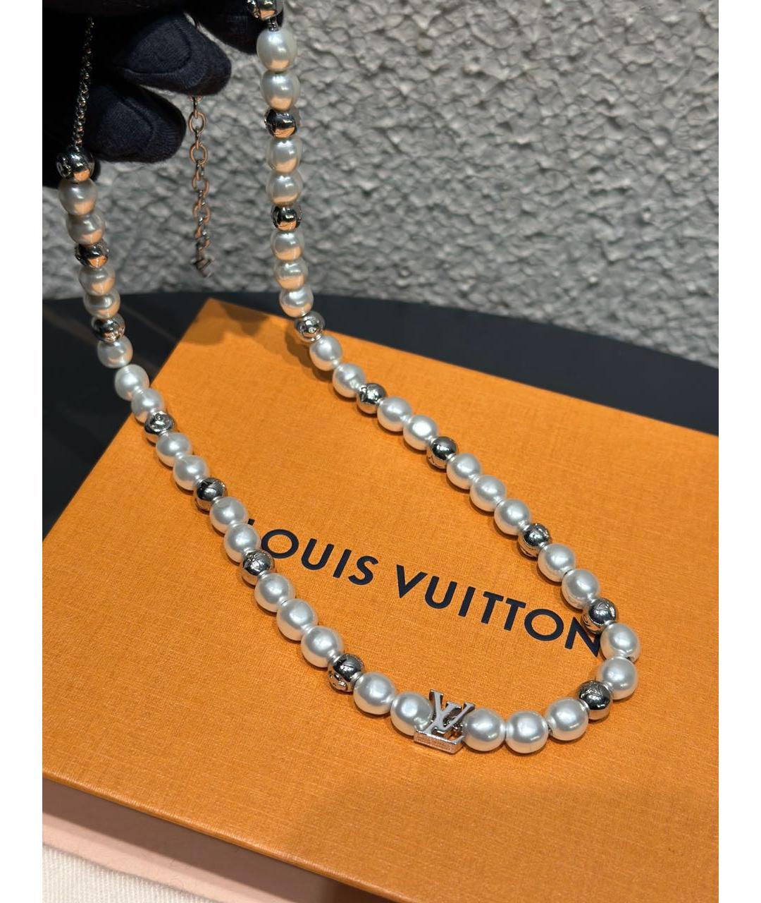 LOUIS VUITTON Белое колье, фото 3