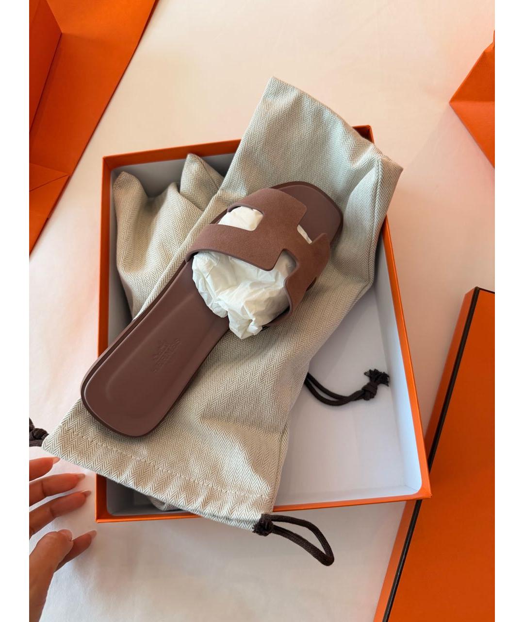 HERMES Розовые замшевые шлепанцы, фото 5