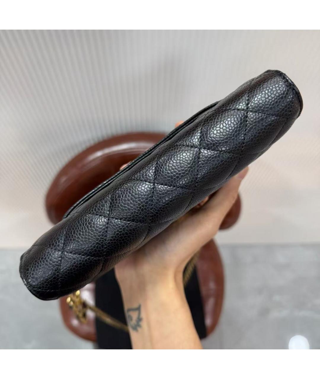 CHANEL Черная кожаная сумка через плечо, фото 3