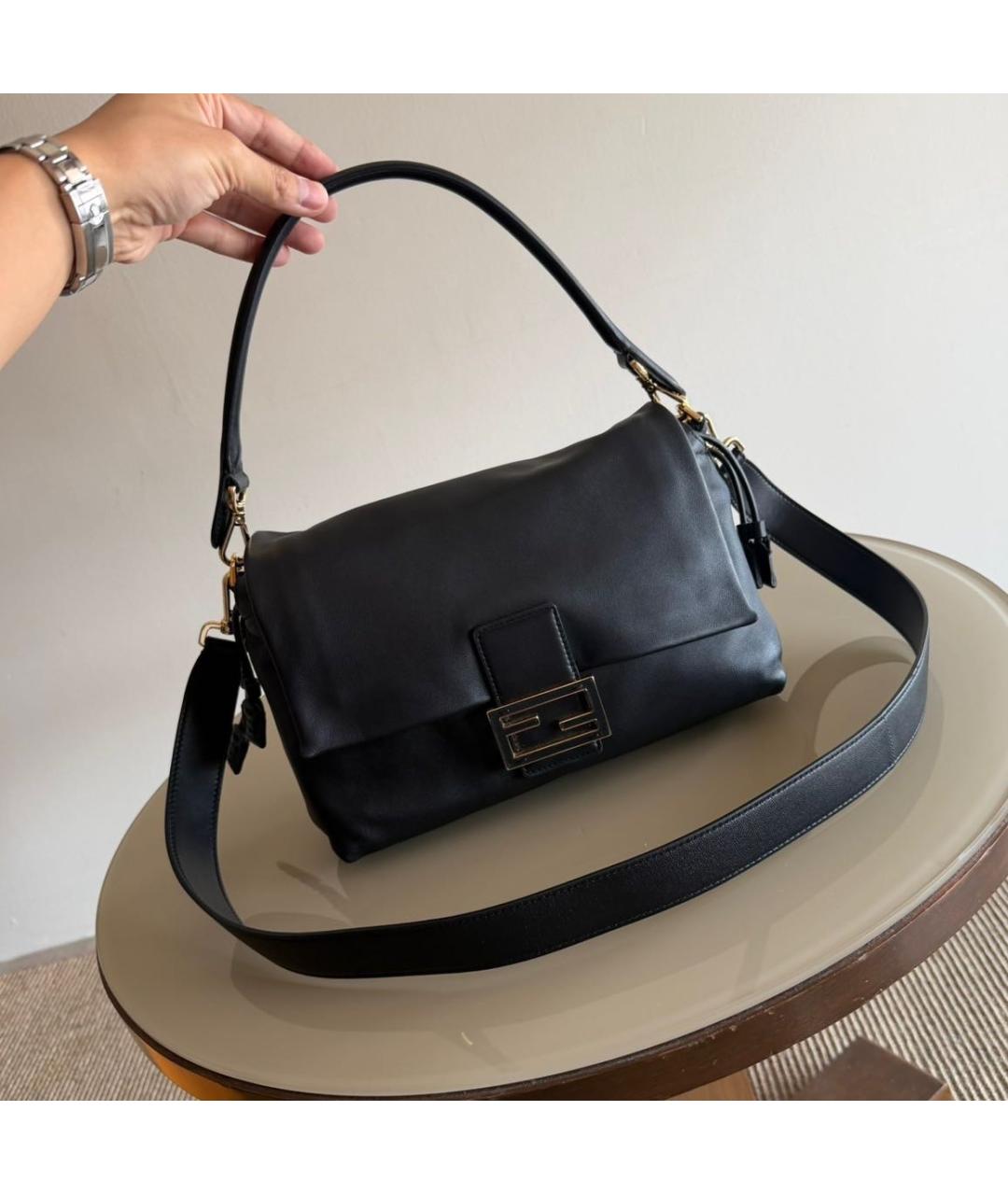 FENDI Черная кожаная сумка через плечо, фото 2