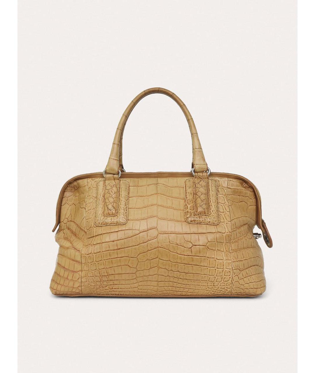 BOTTEGA VENETA Бежевая сумка с короткими ручками из экзотической кожи, фото 3