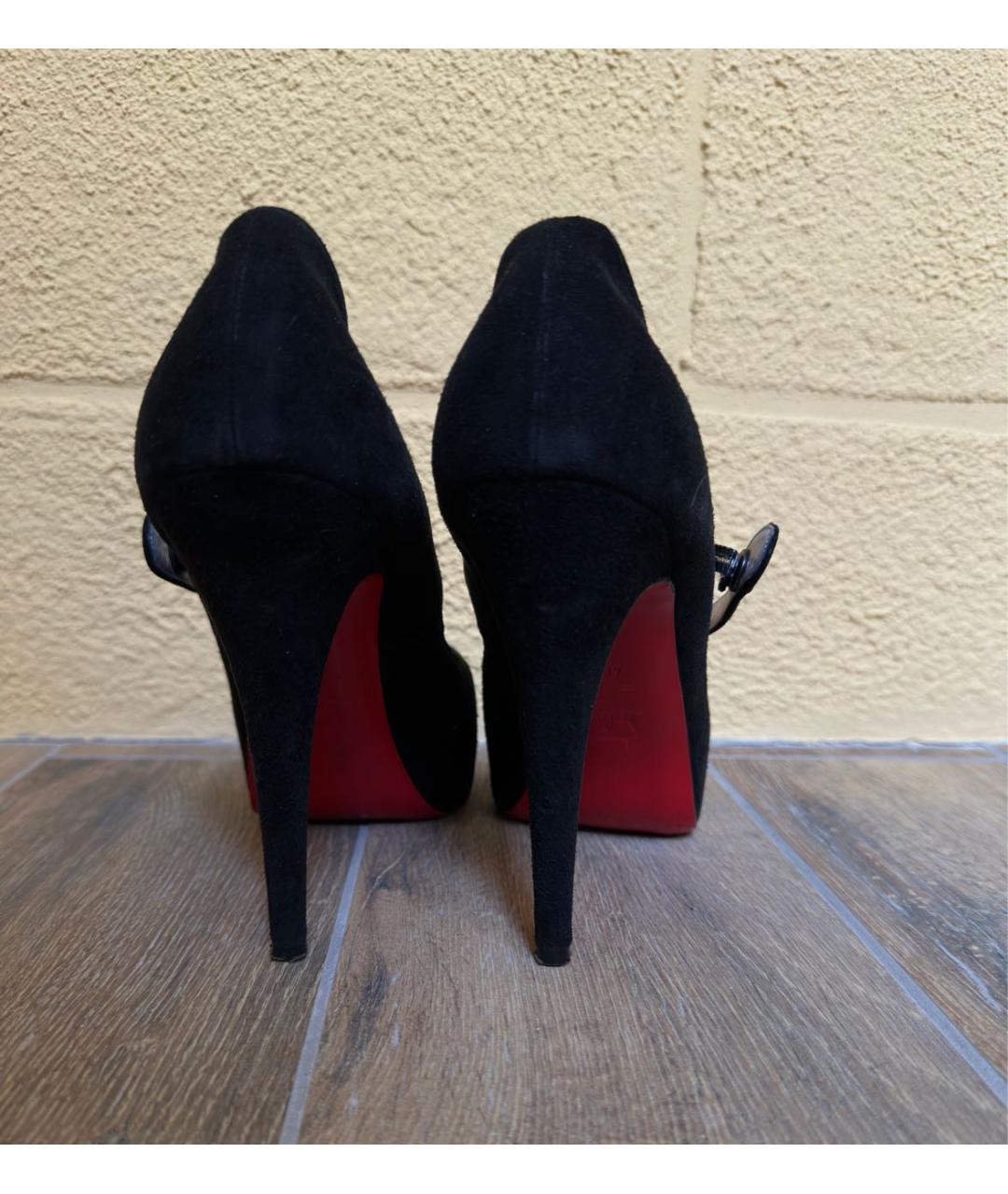 CHRISTIAN LOUBOUTIN Черные замшевые туфли, фото 4
