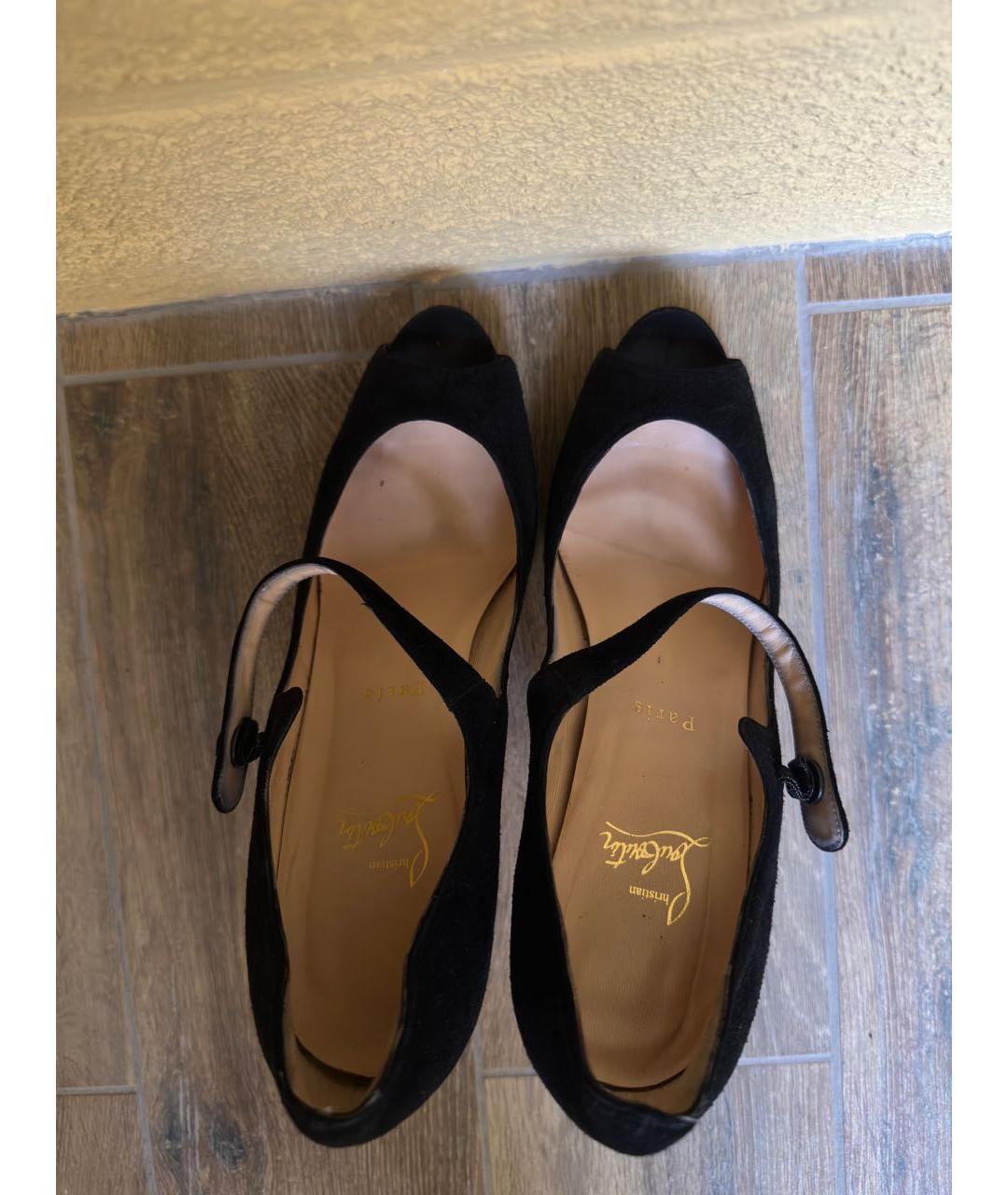 CHRISTIAN LOUBOUTIN Черные замшевые туфли, фото 3