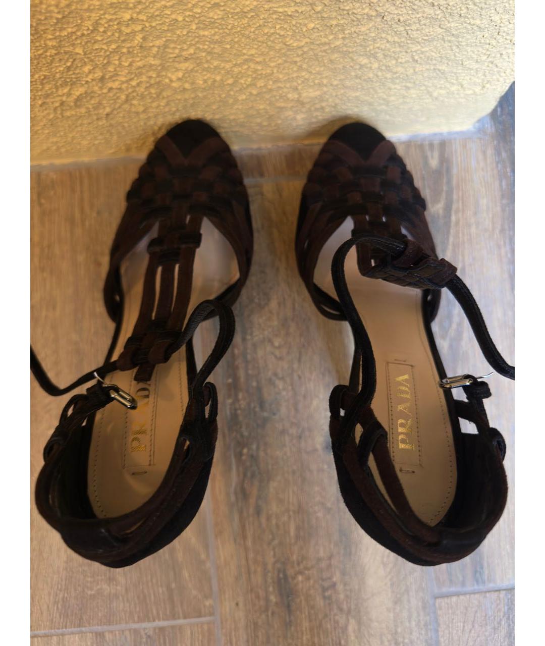 PRADA Черные замшевые босоножки, фото 3