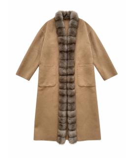 LORO PIANA Пальто