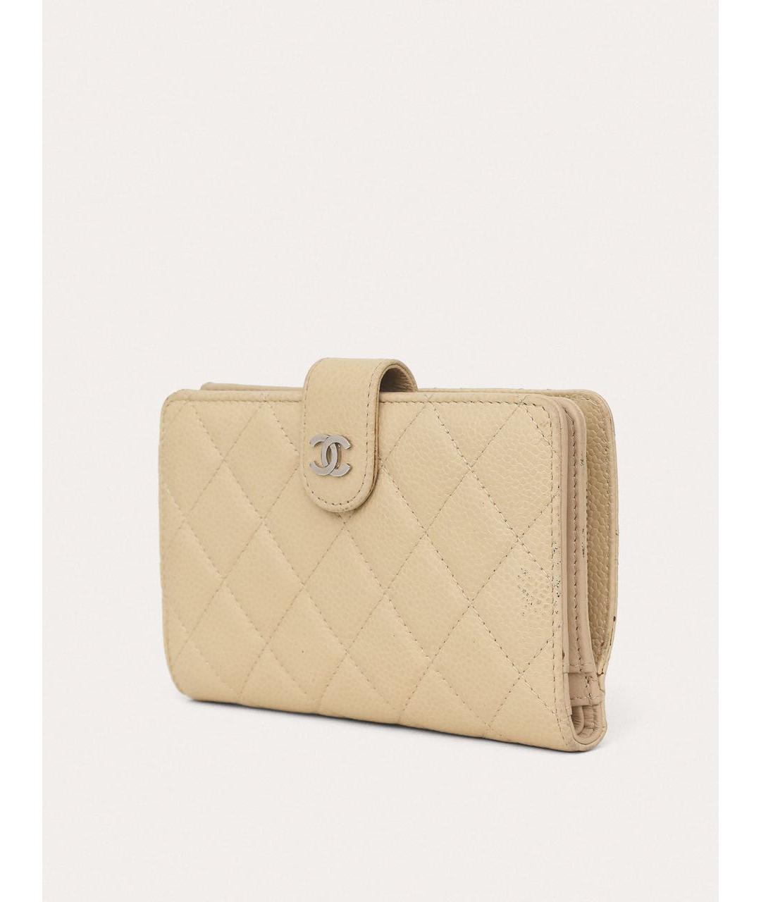 CHANEL Бежевый кожаный кошелек, фото 2