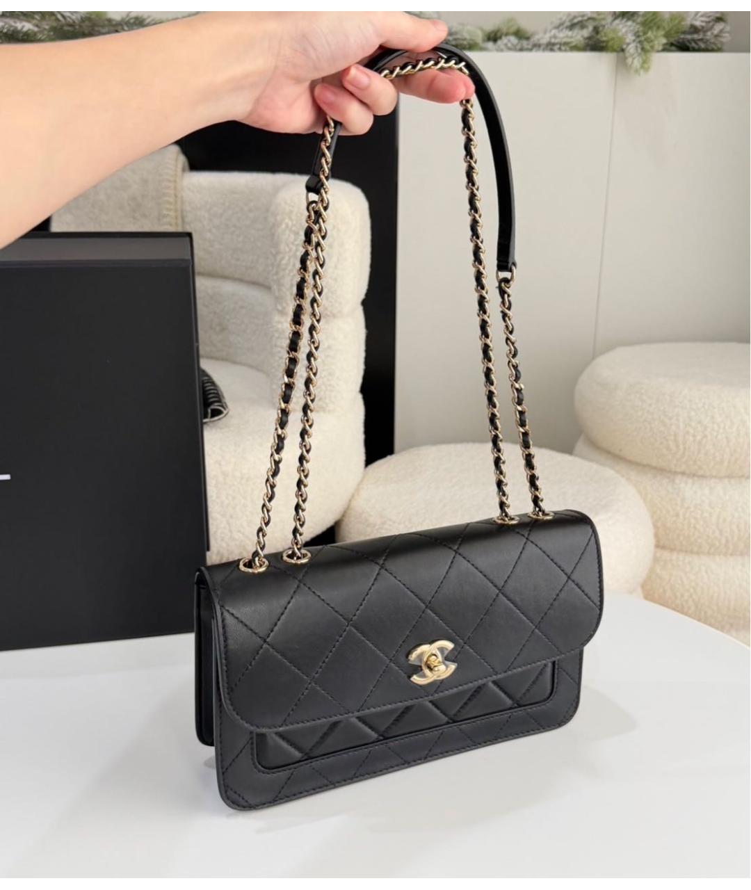 CHANEL Черная кожаная сумка через плечо, фото 2