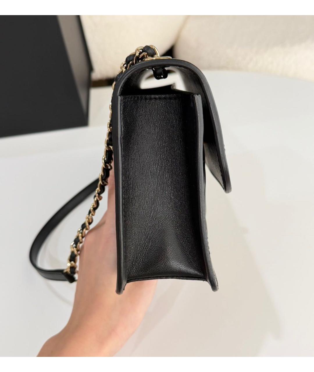 CHANEL Черная кожаная сумка через плечо, фото 6