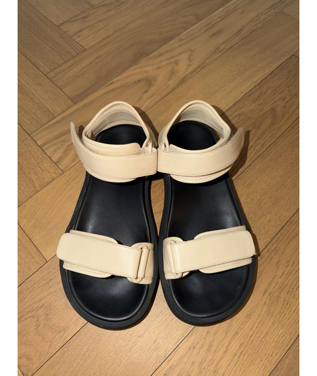 THE ROW Бежевые кожаные сандалии, фото 2