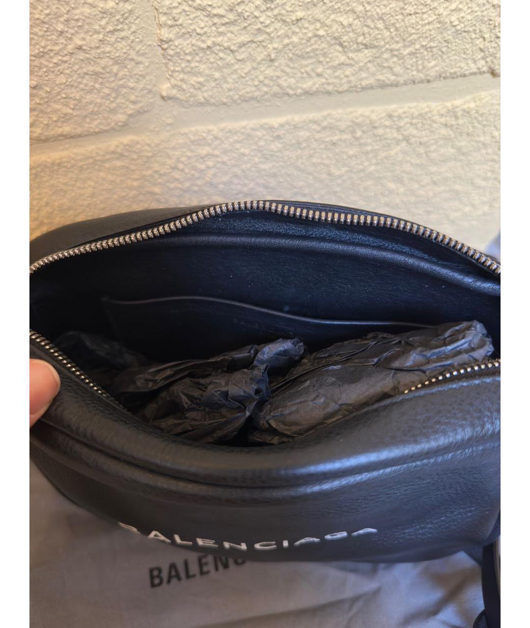 BALENCIAGA Черная кожаная сумка через плечо, фото 4