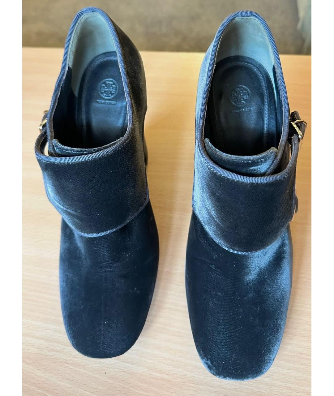 TORY BURCH Антрацитовые бархатные ботильоны, фото 3