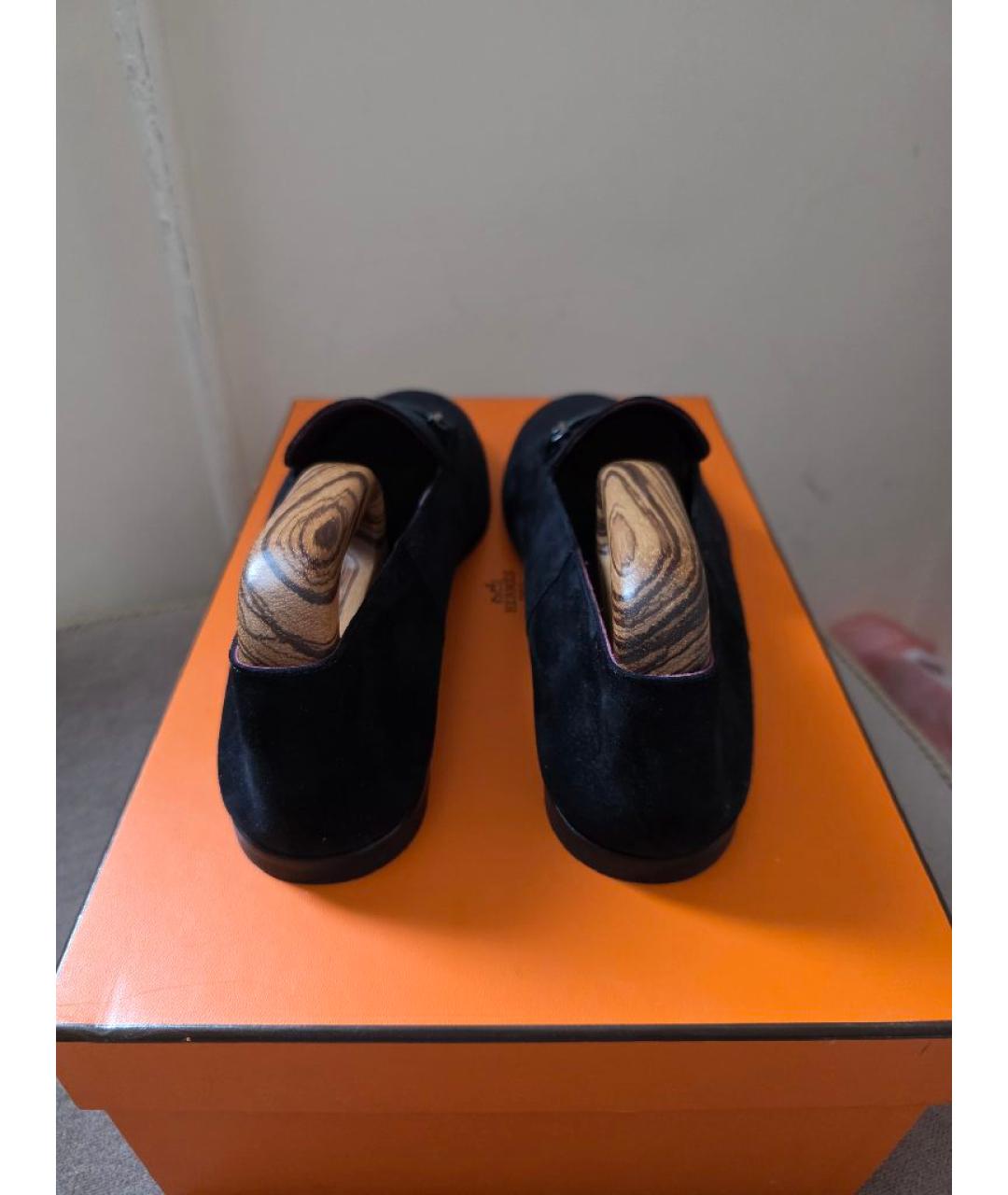 HERMES Черные замшевые лоферы, фото 4