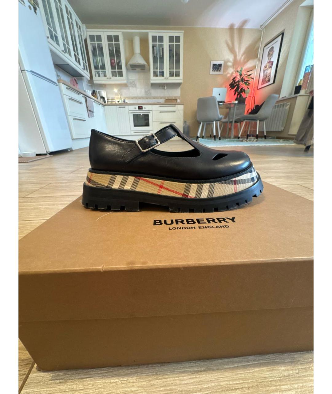 BURBERRY Черные кожаные брогги и оксфорды, фото 9