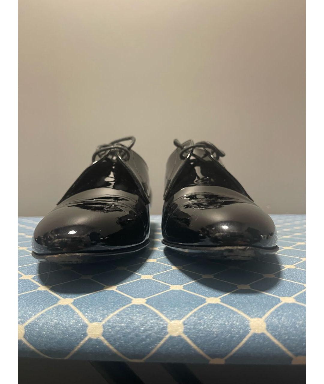 SAINT LAURENT Черные брогги и оксфорды из лакированной кожи, фото 5